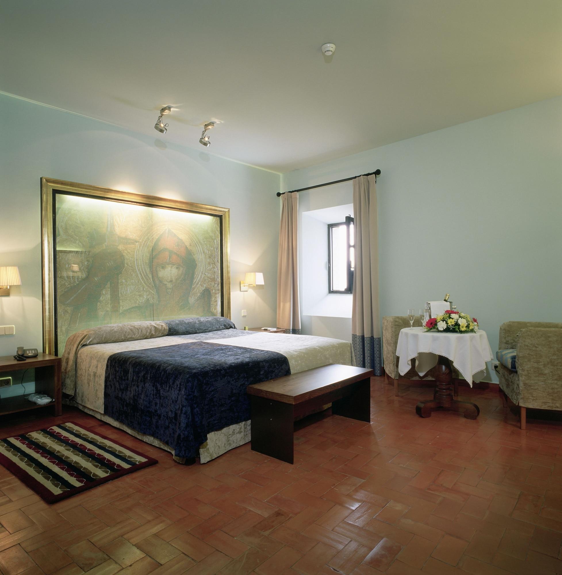 ปาราดอร์ เด ตรูคิโย Hotel ตรูคีโย ภายนอก รูปภาพ